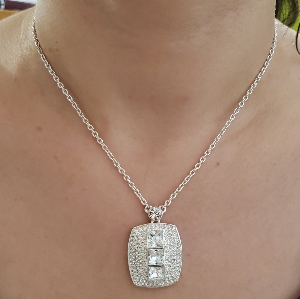 Givenchy Statement Necklace Large - image 1